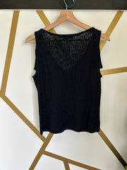 St. John Size 6 Black Top